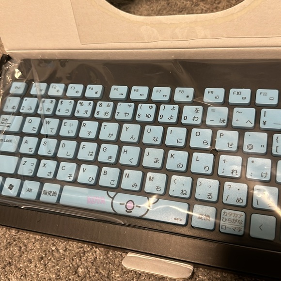 NIB BTS BT21 Line Friends Wireless Keyboard KOYA - Picture 6 of 6